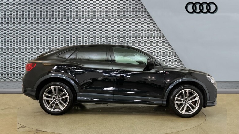 Audi Q3 45 TFSI 245 Quattro Black Edition 5dr S Tronic Petrol Estate